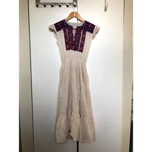 Short Sleeve dress from Mexico. "Amanoarte". Small